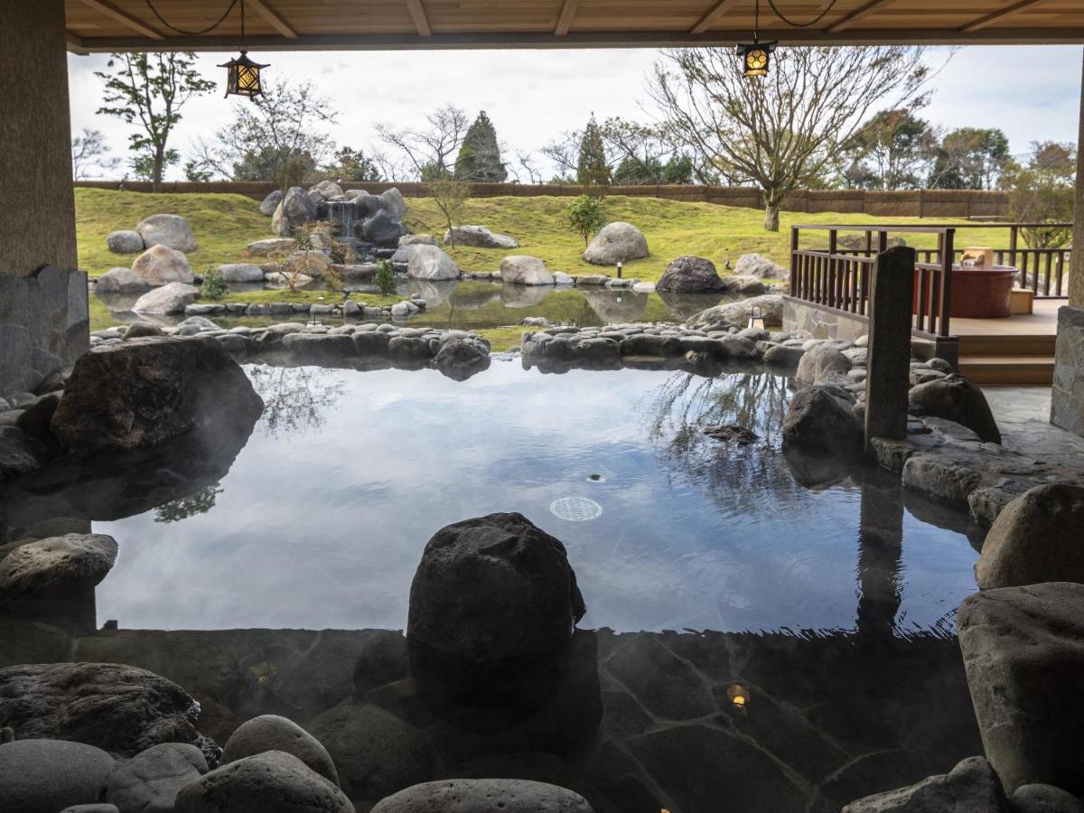 La Vista Kirishima Hills Hotel Exterior photo