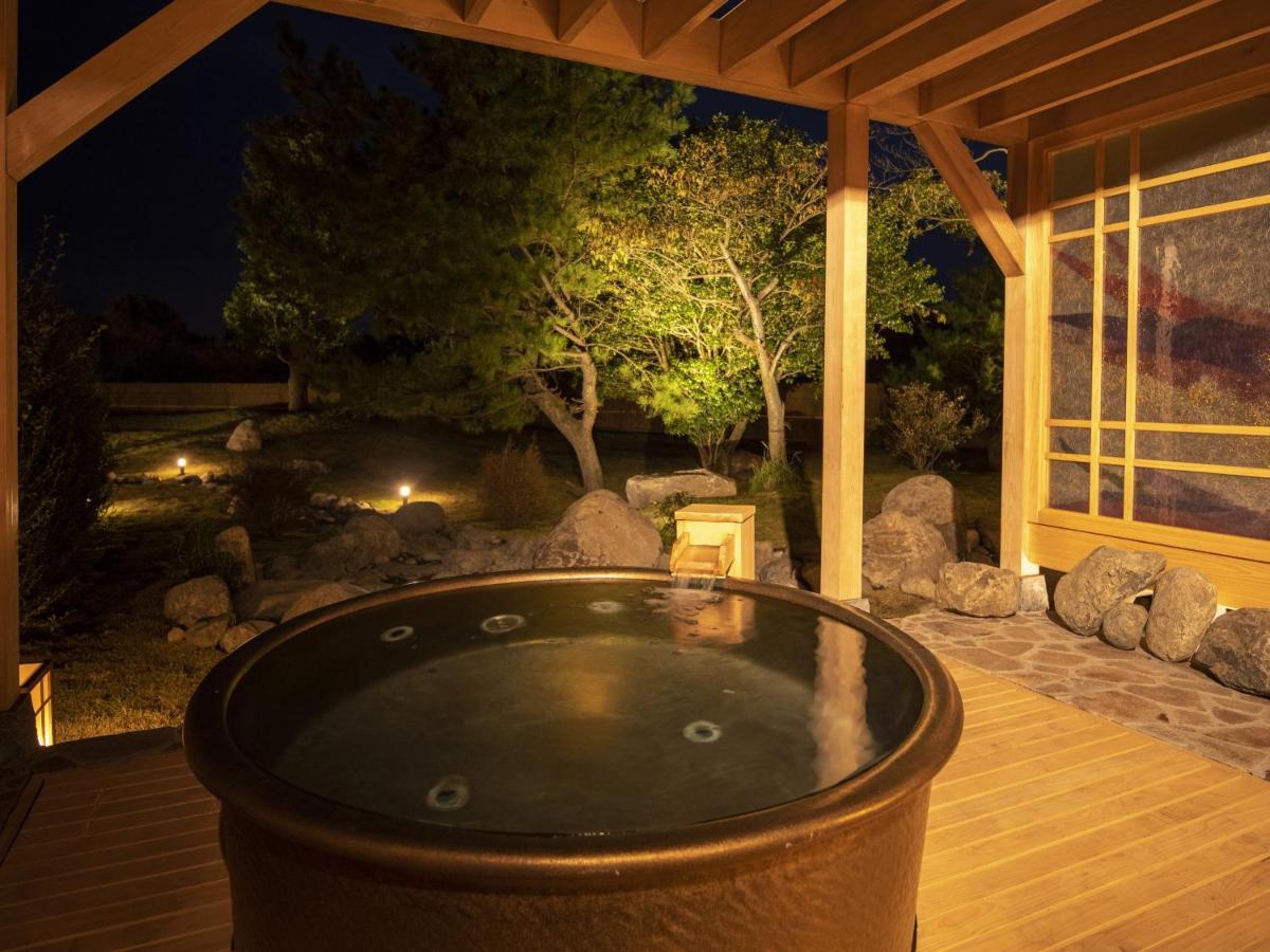 La Vista Kirishima Hills Hotel Exterior photo
