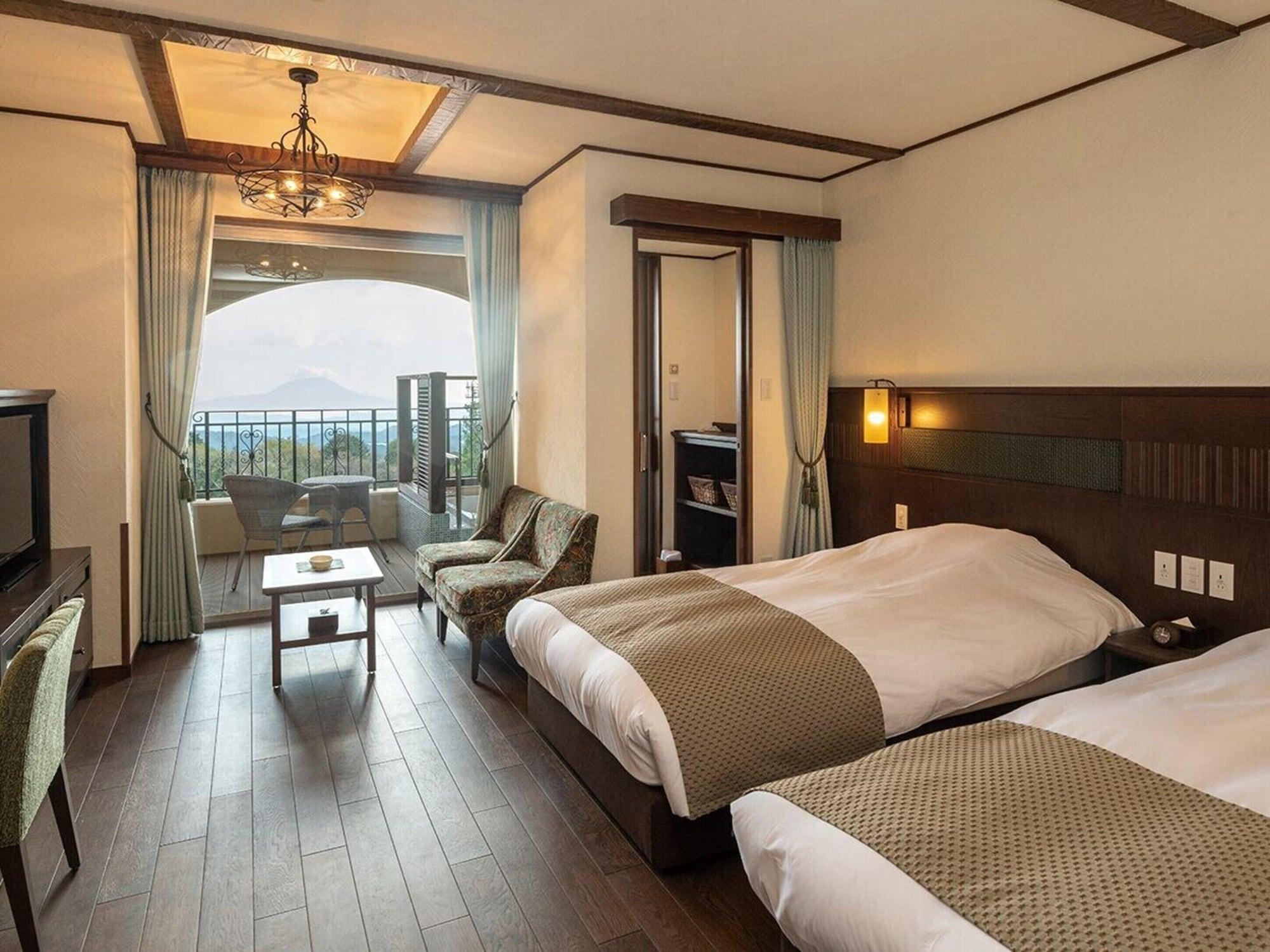 La Vista Kirishima Hills Hotel Exterior photo