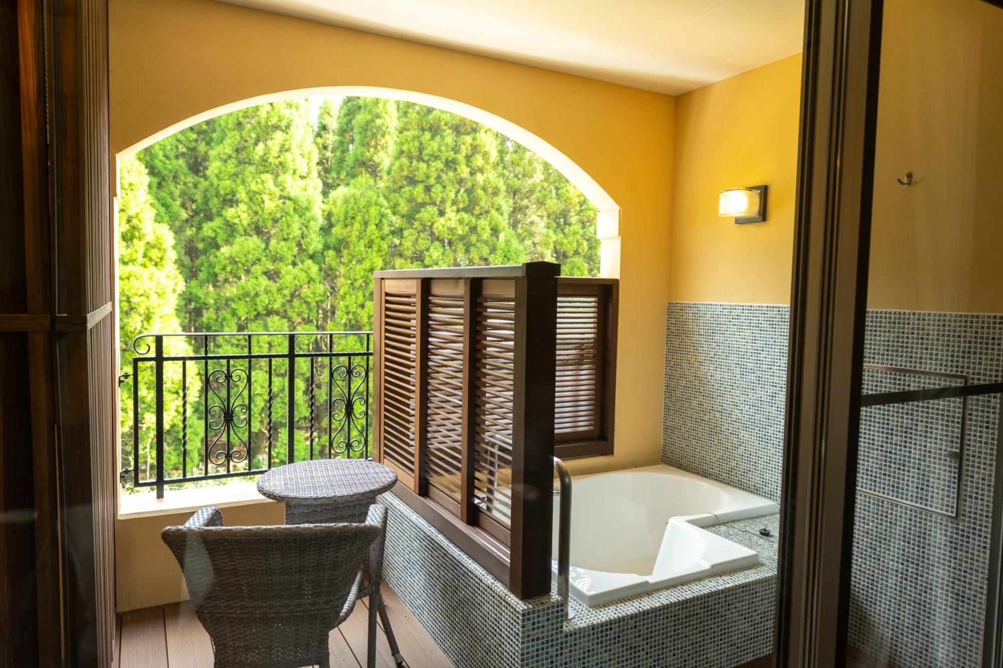 La Vista Kirishima Hills Hotel Exterior photo